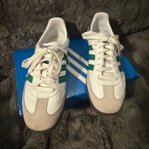 Adidas Classic White and Green Trainers